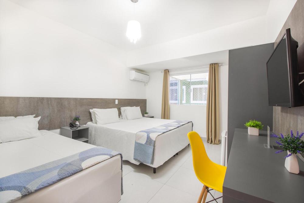 Hotel Cajueiro Гуаружа Экстерьер фото
