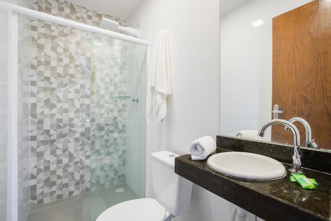 Hotel Cajueiro Гуаружа Экстерьер фото